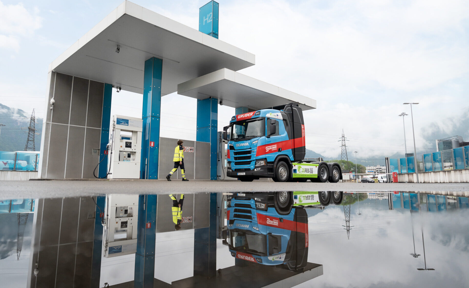 A concrete step towards hydrogen mobility