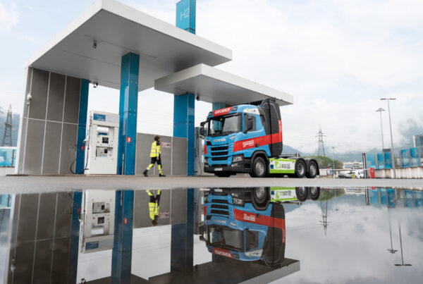 ZEFES Scania Gruber presso IIT Hydrogen Bolzano